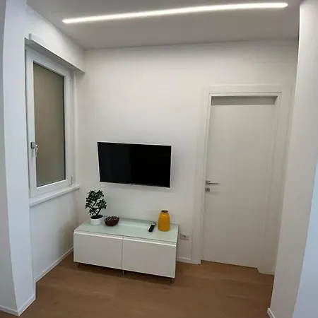 Momenti Di Serenita A *